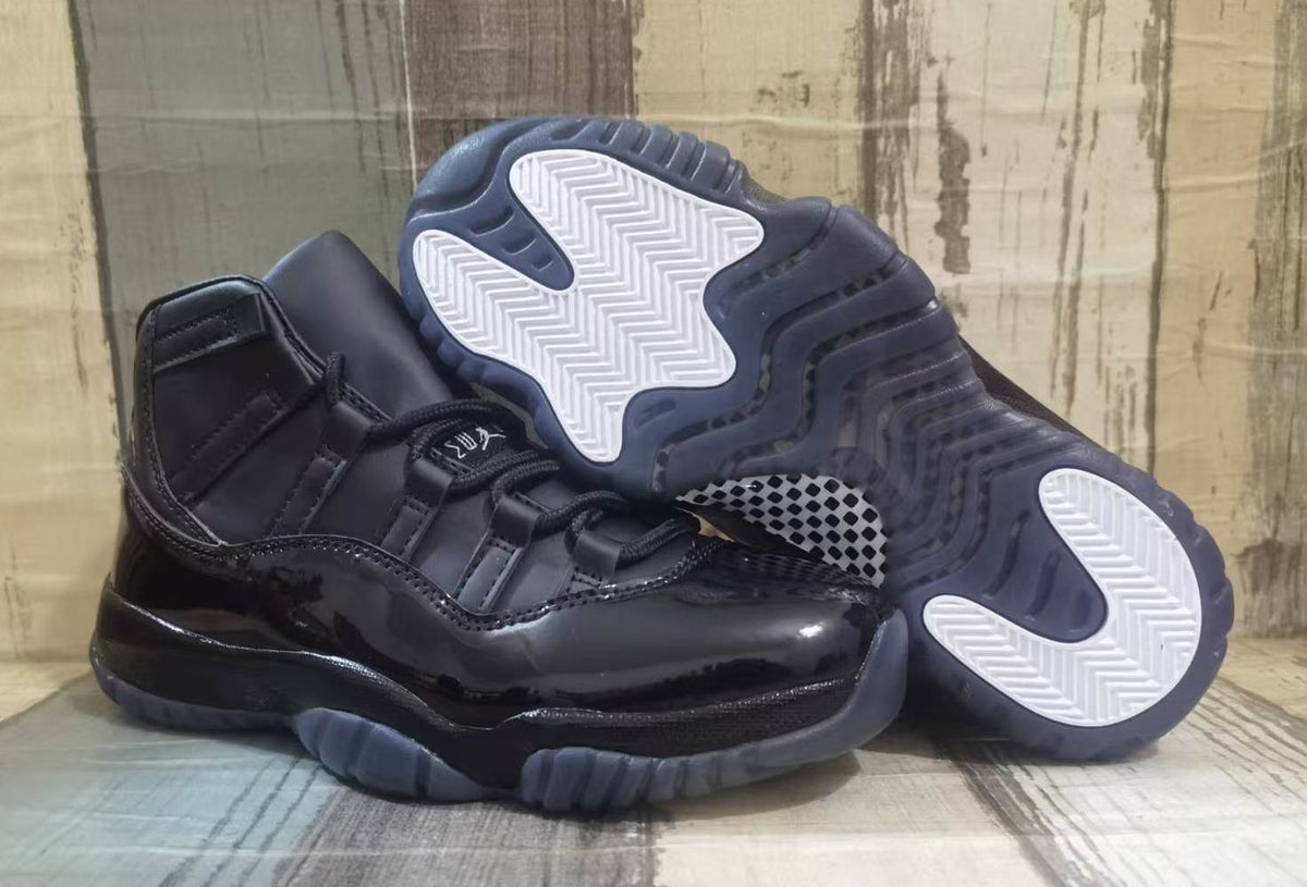 Air Jordan 11 Retro x Comme des Garçons Homme Plus 'Black'