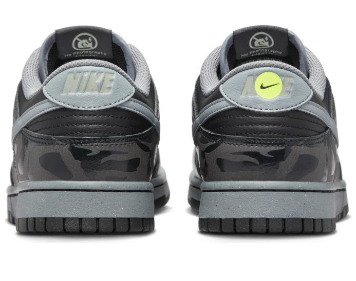 Nike Dunk Low 'Berlin' – Black / White
