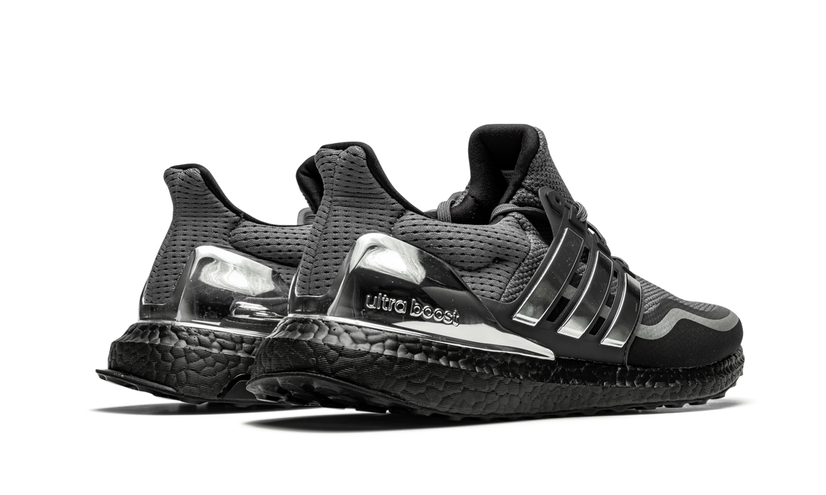 Ultraboost MTL "Silver Metallic" EG8103